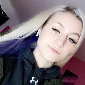 Meet your Posher, Faith